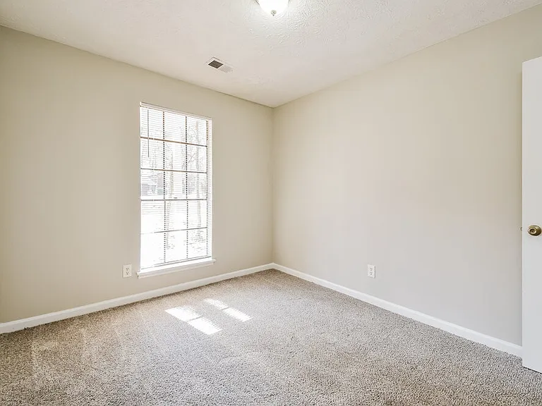 2464 Hewatt Rd — Photo 13