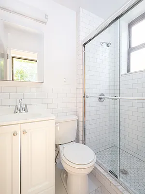 Rented by City Connections Realty | media 34