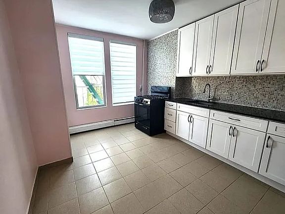 5th image of 7829 81st St