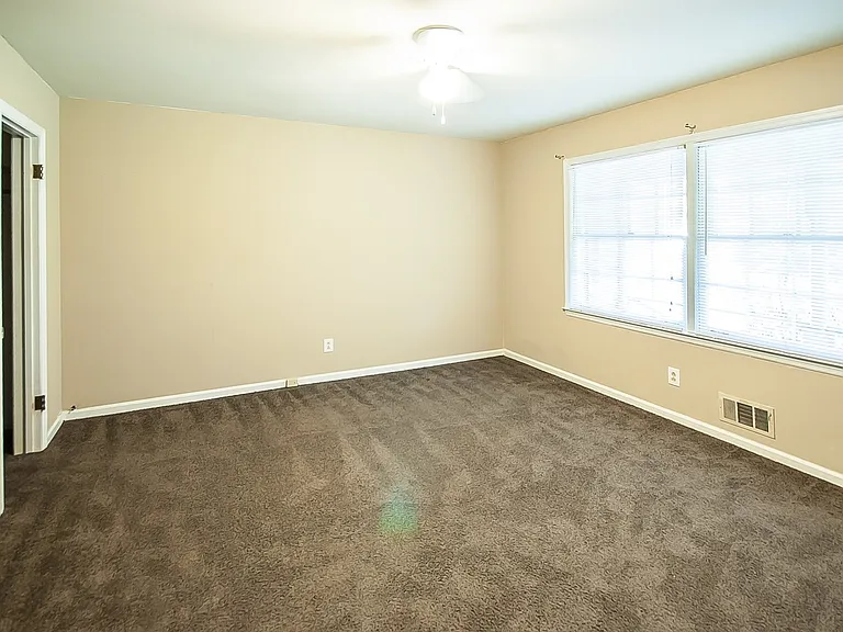 4682 Sharon Valley Ct — Photo 24