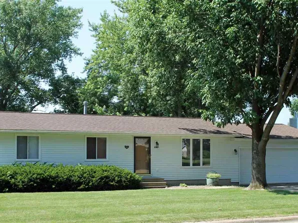 531 Prestien Dr, Denver, IA 50622