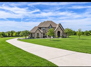 4111 Roberts Ln, Midlothian, TX 76065