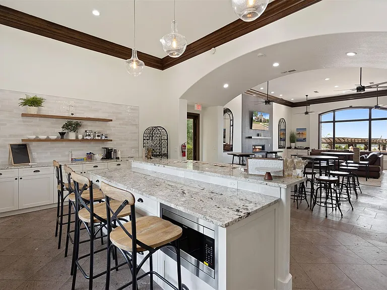 201 Costa Bella Dr — Photo 39