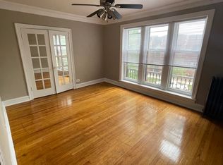 4037 W School St #B2, Chicago, IL 60641