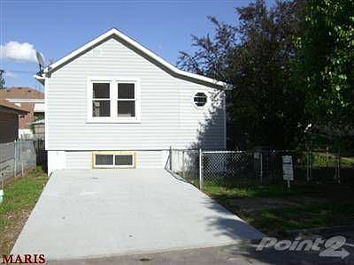 1st image of 2314 Esther Ave