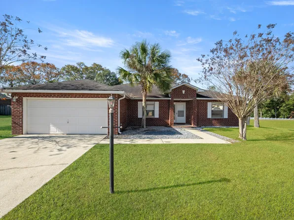 2406 Cumberland Way, Crestview, FL 32536