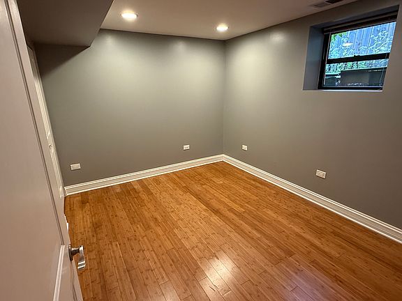 5th image of 1702 W Summerdale Ave