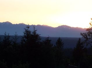 9022 69th Ave NW, Gig Harbor, WA 98332
