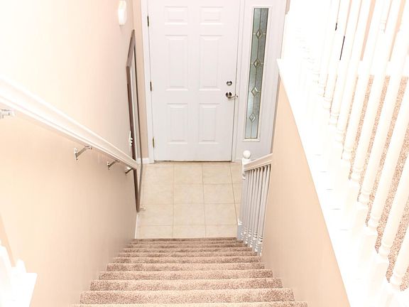 3rd image of 6182 Elarz Dr