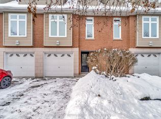 WEST PARK VILLA, Belleville, ON K8P 4Z3