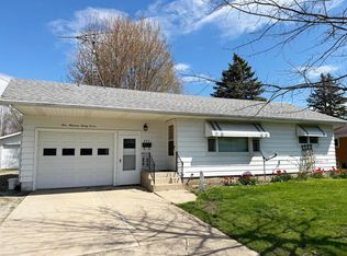 427 Tamarack St, Randolph, WI 53956