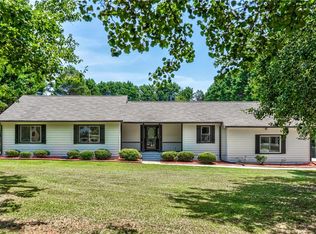 11276 Panhandle Rd, Hampton, GA 30228