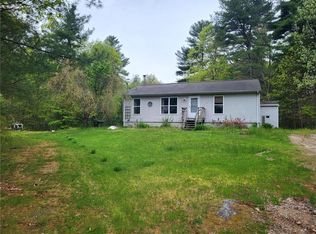 707 Gibson Hill Rd, Coventry, RI 02827