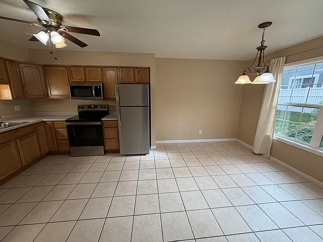 2863 S Xanadu Way — Photo 4