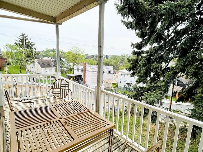 1526 Fernleaf St — Photo 12