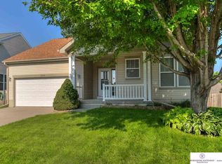 3908 S 190th St, Omaha, NE 68130