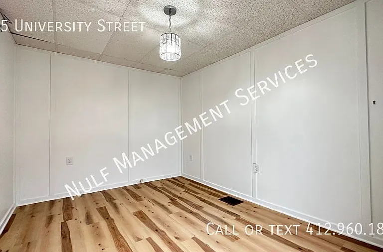 205 University St — Photo 9