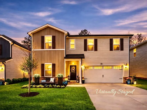 152 Squirrel Oaks Ln, Garner, NC 27529