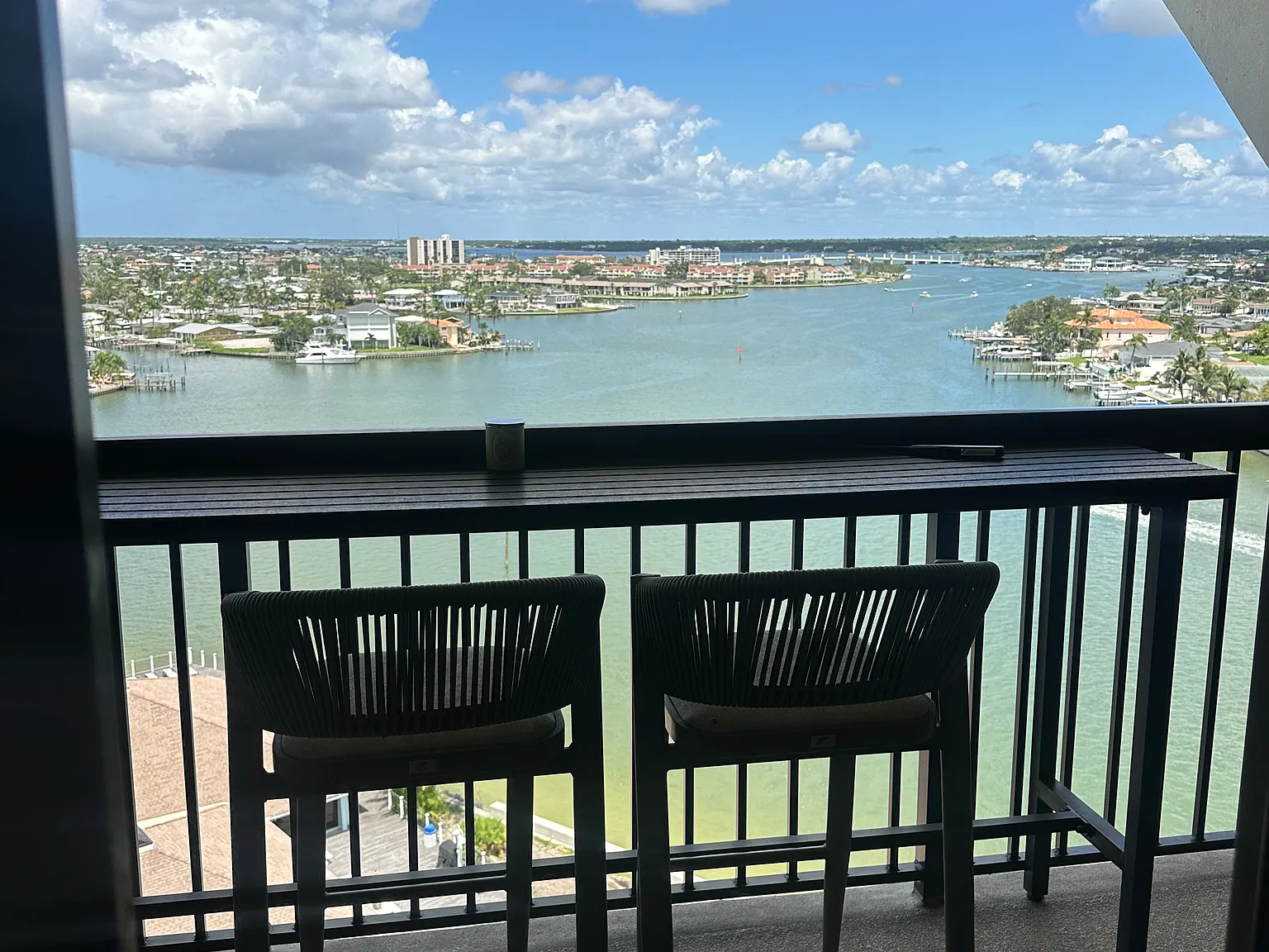 2 bed, 1175 sqft, $3,900 — Photo 1