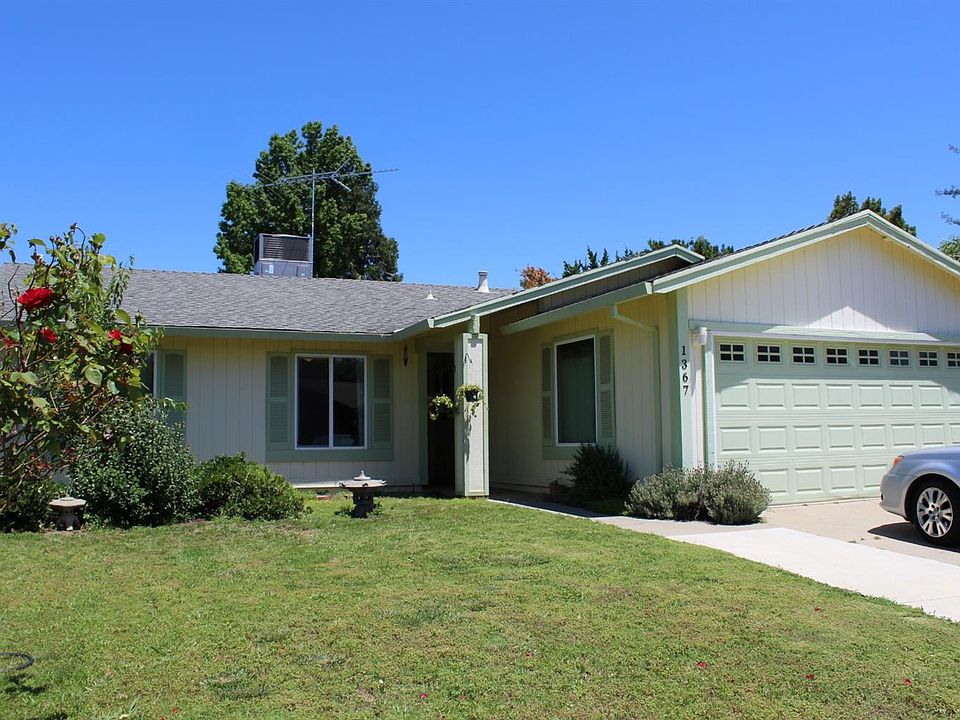 1st image of 1367 Gavin Dr