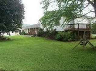 3633 Cranberry Rd, Woodlawn, VA 24381