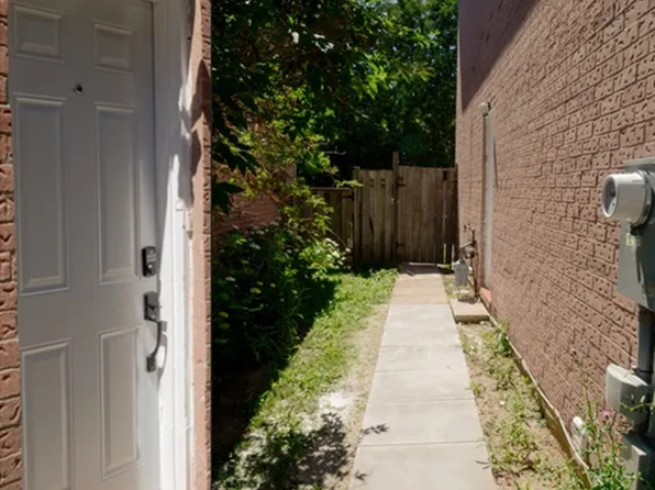 105 Muirland Cres, Brampton, ON L6X 4G3