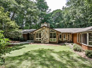 6230 Old Stone Mountain Rd, Stone Mountain, GA 30087