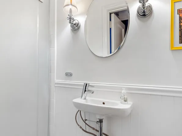 49 East 96th Street 4D image 13 of 14