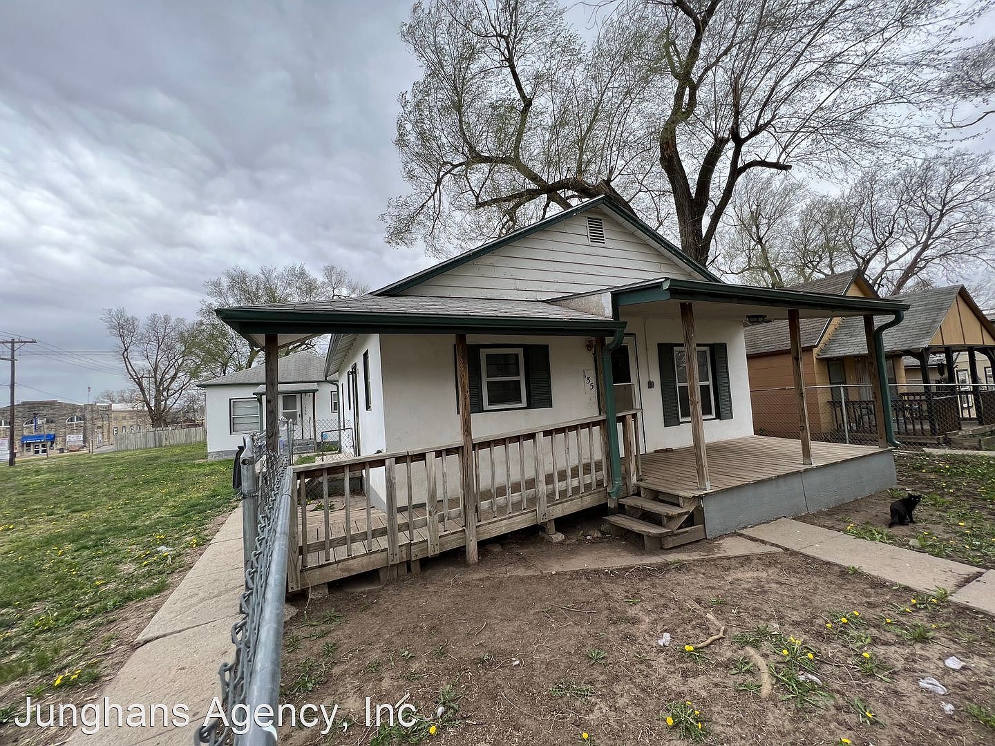 135 E 11th St Junction City KS 66441 Zillow