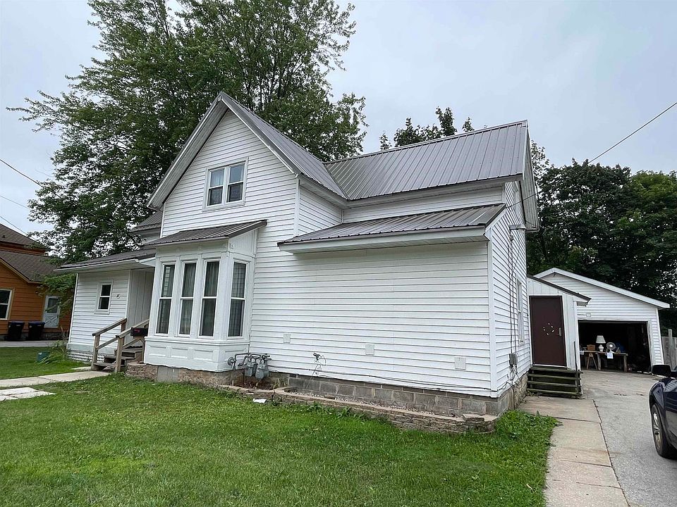 217 N 7th Ave, Sturgeon Bay, WI 54235 MLS 50280101 Zillow