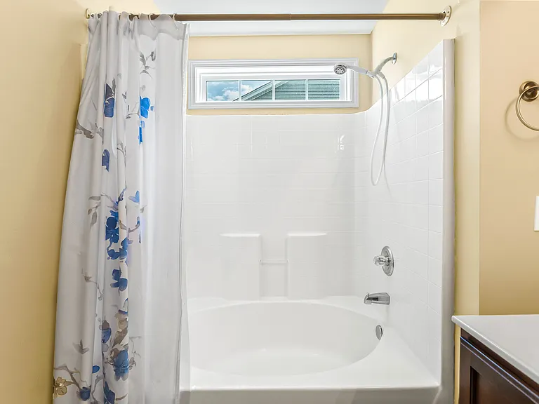 400 Black Smith Ln #A — Photo 9