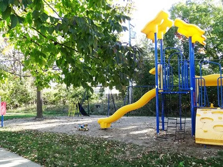 Urban Green Apartments - Urbandale — Photo 9