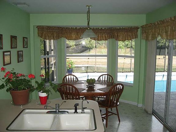 Breakfast Nook