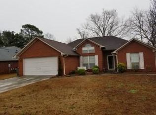 165 Wayfair Ln, Hinesville, GA 31313