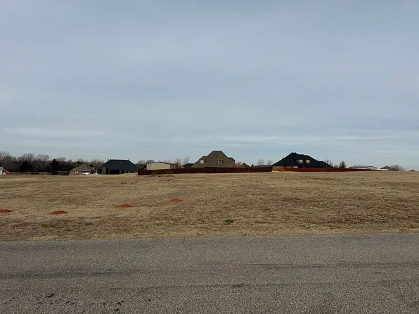 886 County Street 2922, Tuttle, OK 73089