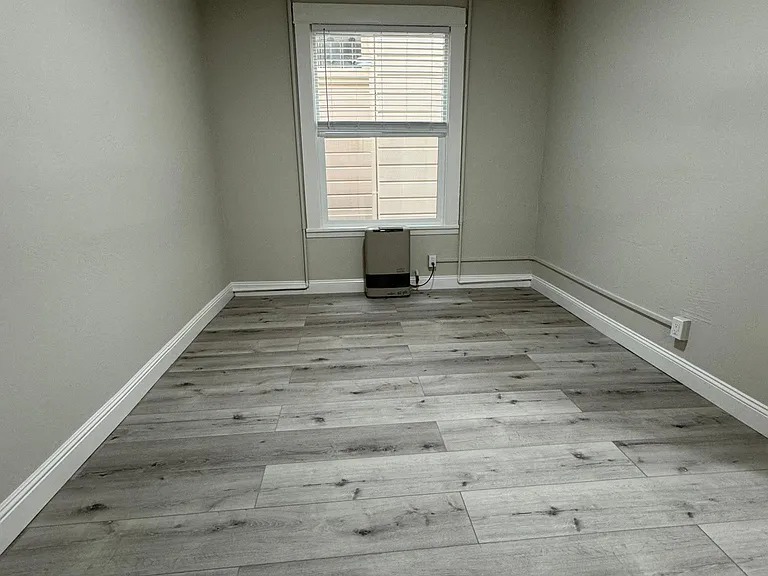 1350 Washington Street — Photo 24