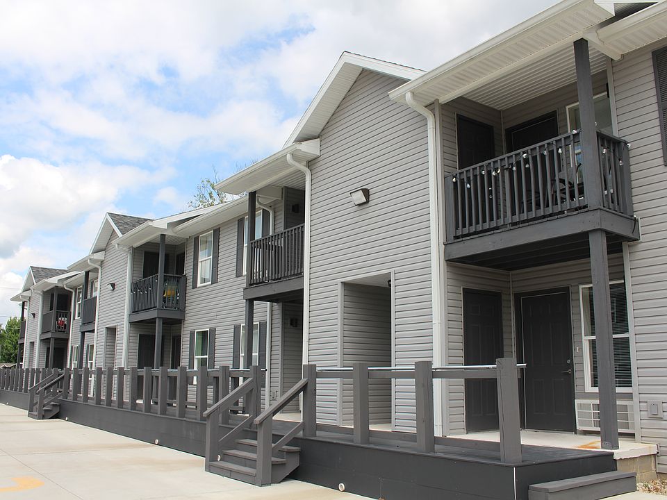 1st image of 6263 W Kilgore Ave APT 101