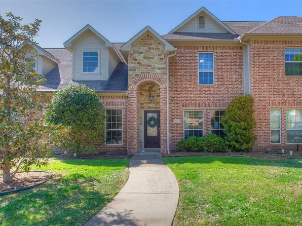 5205 Park Dr, River Oaks, TX 76114