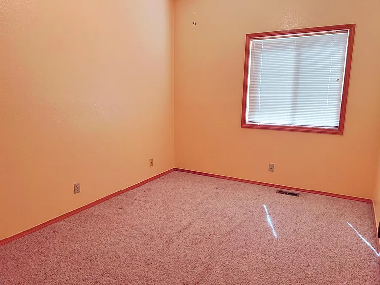2241 N Coolwater Ave — Photo 15