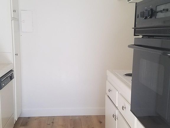 3rd image of 3642 Vinton Ave APT 6