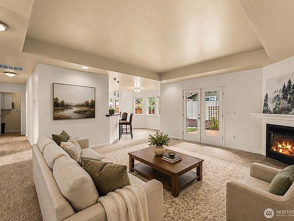 4th image of 324 Meadow Drive