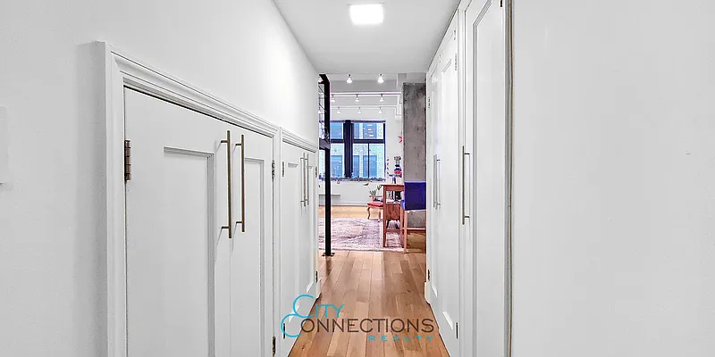 Rented by City Connections Realty | media 2