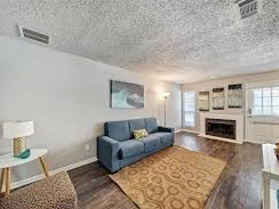 2nd image of 4502 Gaston Ave #305-307