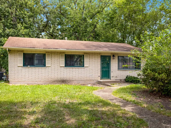 713 Circle Dr, University Park, IL 60484