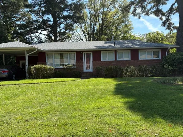 3613 Terry Dr, Norfolk, VA 23518