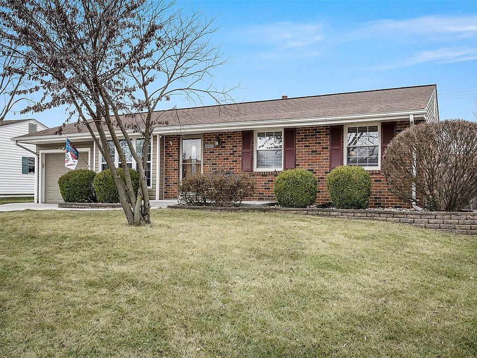2226 Bolton St, Saint Charles, MO 63301 Zillow