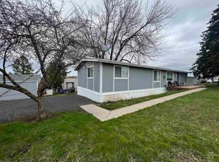 911 Steptoe St, Colton, WA 99113