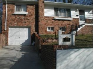2421 Valley Way, Landover, MD 20785