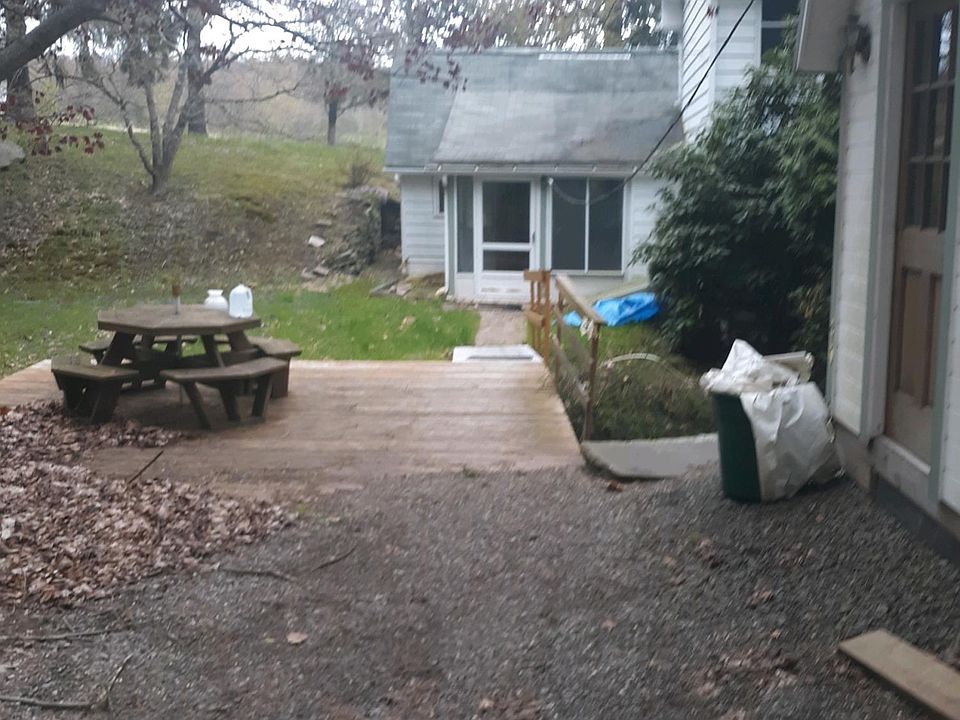 2nd image of 3130 State Highway 29