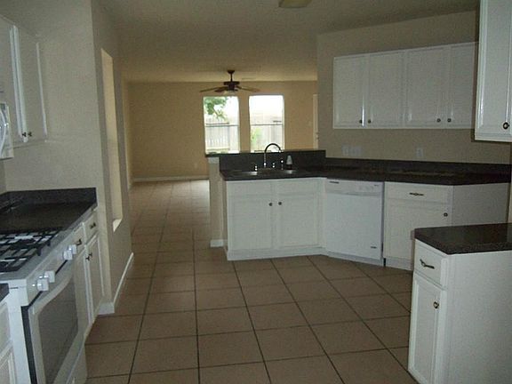 4th image of 5718 Basswood Dale Dr